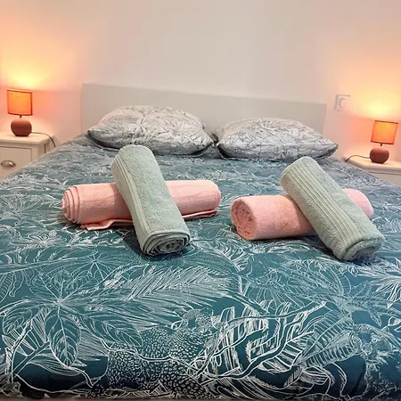 Charmante Maison Neuve Proche Ocean Léon